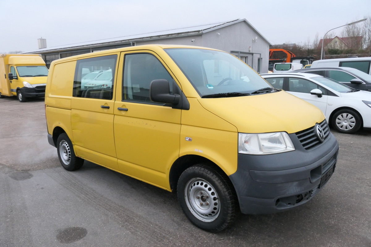 VW T5 Transporter 1.9 TDI PARKTRONIK 2xSCHIEBETÜR - فان المدمجة: صور 3 VW T5 Transporter 1.9 TDI PARKTRONIK 2xSCHIEBETÜR - فان المدمجة: صور 3
