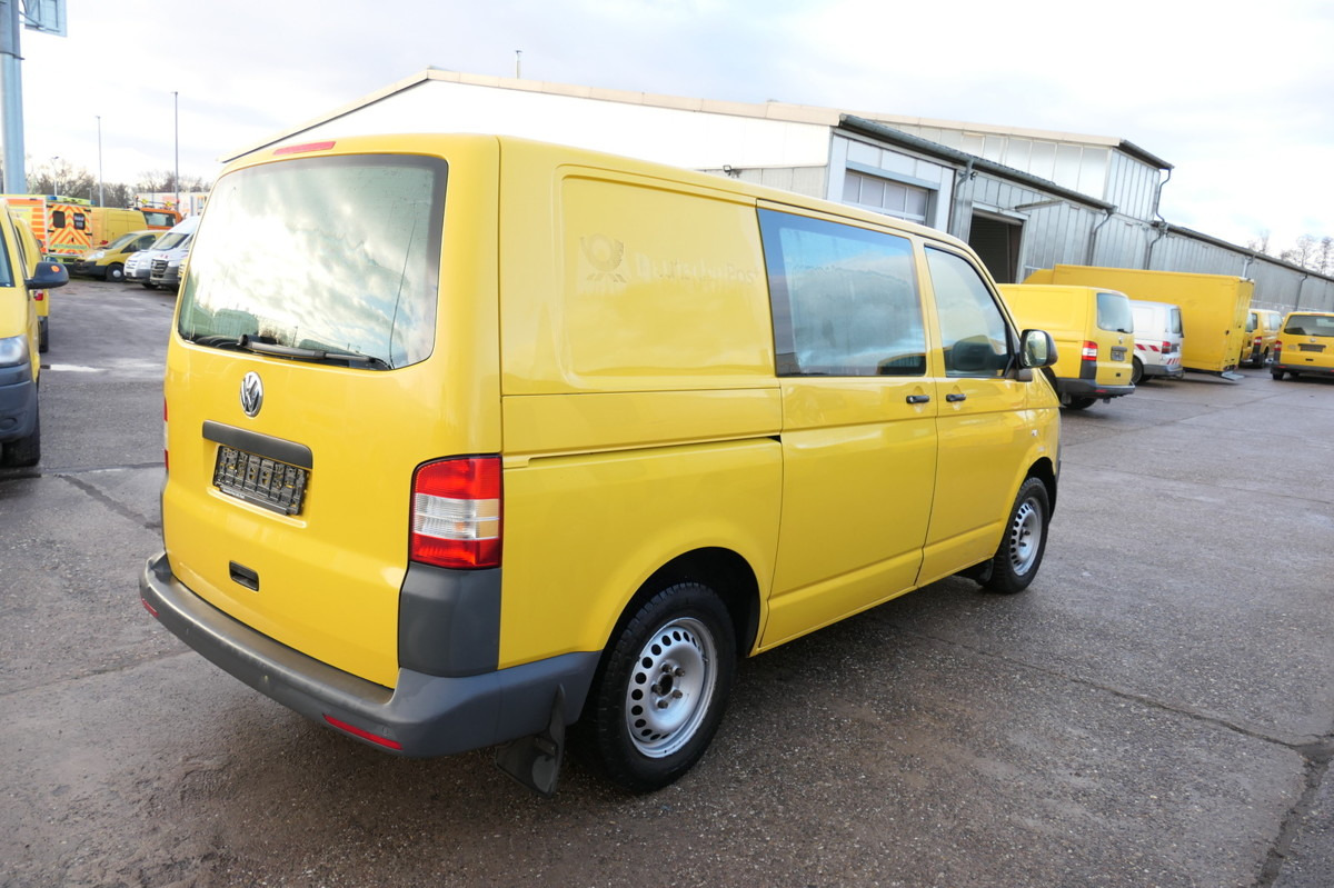 VW T5 Transporter 2.0 TDI 2-SITZER EURO-5 2xSCHIEBE - فان المدمجة: صور 4 VW T5 Transporter 2.0 TDI 2-SITZER EURO-5 2xSCHIEBE - فان المدمجة: صور 4