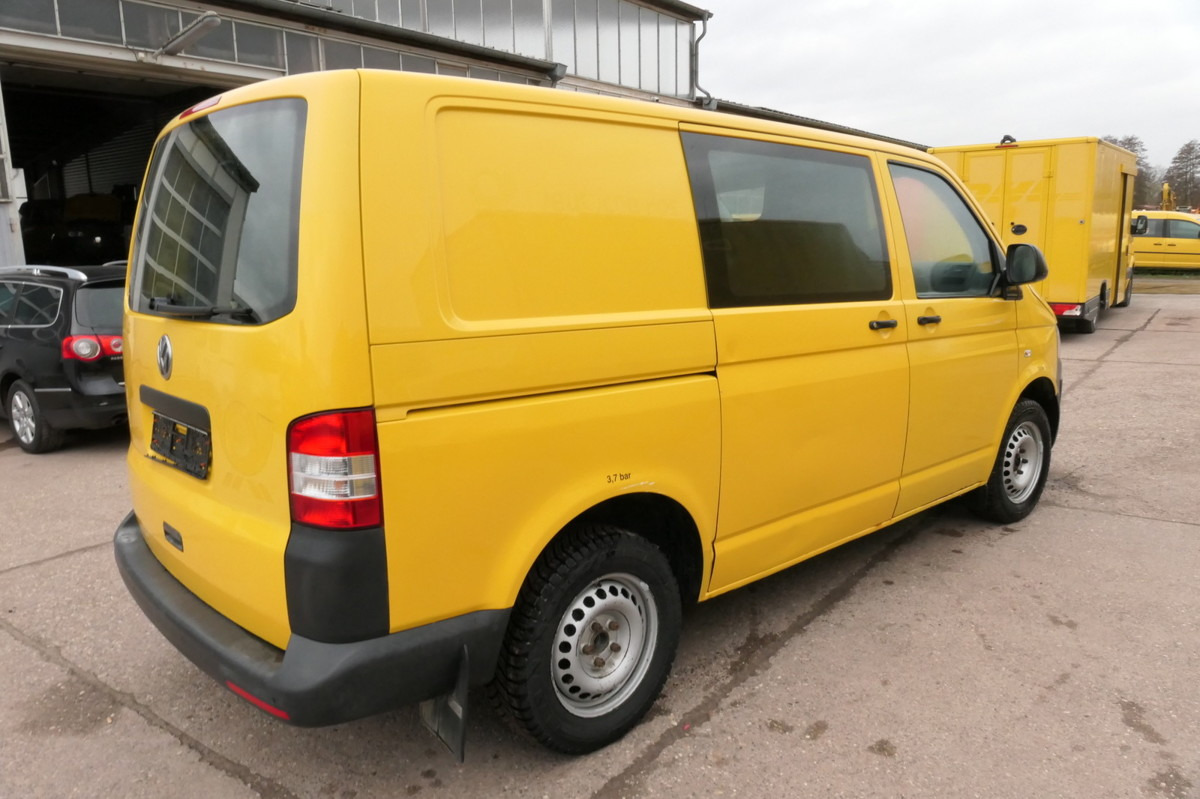 VW T5 Transporter 2.0 TDI 2-Sitzer PARKTRONIK EUR5 - فان المدمجة: صور 4 VW T5 Transporter 2.0 TDI 2-Sitzer PARKTRONIK EUR5 - فان المدمجة: صور 4