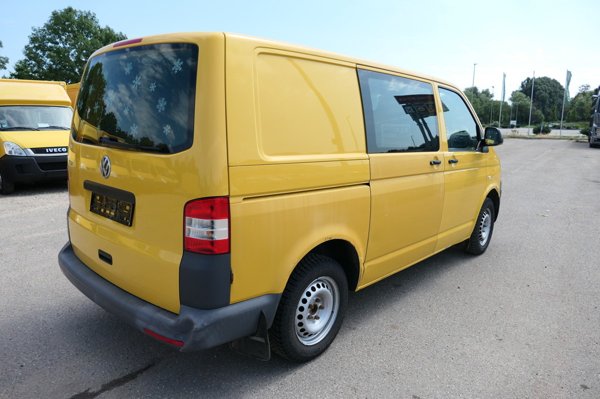 VW T5 Transporter 2.0 TDI 2xSCHIEBETÜR PARKTRONIK E - فان المدمجة: صور 4 VW T5 Transporter 2.0 TDI 2xSCHIEBETÜR PARKTRONIK E - فان المدمجة: صور 4