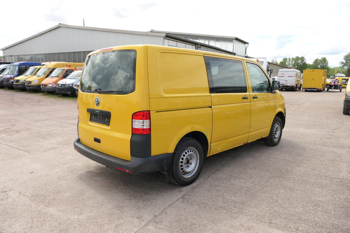 VW T5 Transporter 2.0 TDI COC - فان المدمجة: صور 4 VW T5 Transporter 2.0 TDI COC - فان المدمجة: صور 4