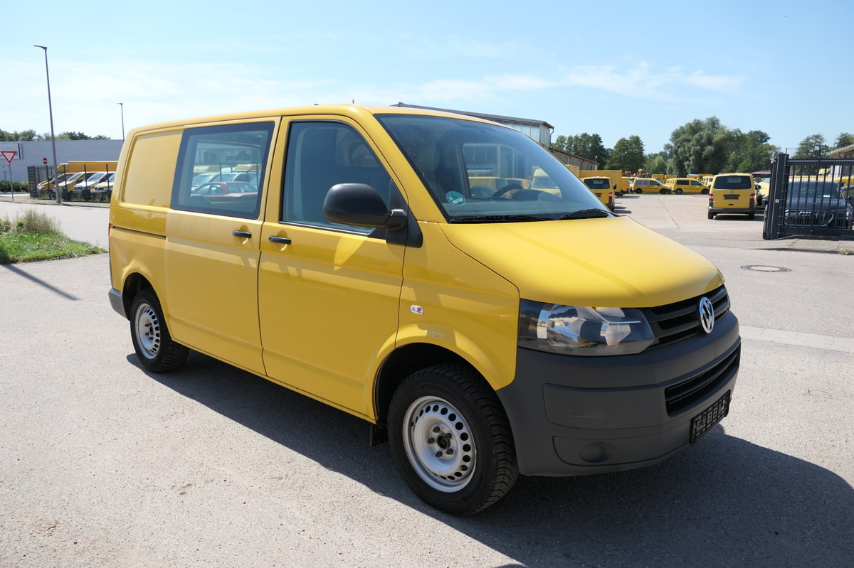 VW T5 Transporter 2.0 TDI PARKTRONIK EURO-5 2xSCHIE - فان المدمجة: صور 3 VW T5 Transporter 2.0 TDI PARKTRONIK EURO-5 2xSCHIE - فان المدمجة: صور 3