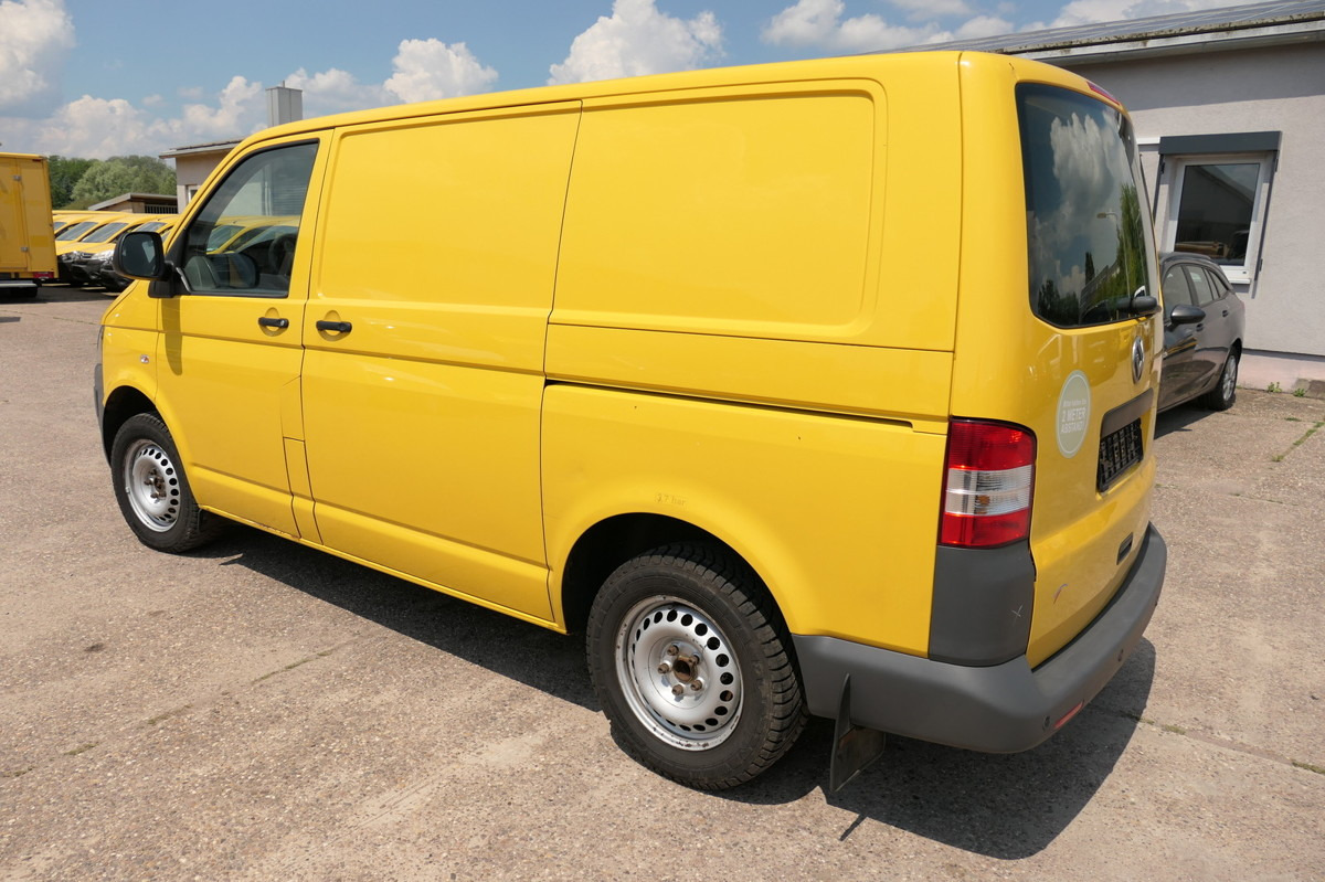 VW T5 Transporter 2.0 TDI PARKTRONIK EURO-5 2xSCHIE - فان المدمجة: صور 5 VW T5 Transporter 2.0 TDI PARKTRONIK EURO-5 2xSCHIE - فان المدمجة: صور 5