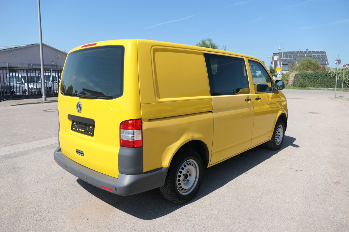 VW T5 Transporter 2.0 TDI PARKTRONIK EURO-5 2xSCHIE - فان المدمجة: صور 4 VW T5 Transporter 2.0 TDI PARKTRONIK EURO-5 2xSCHIE - فان المدمجة: صور 4