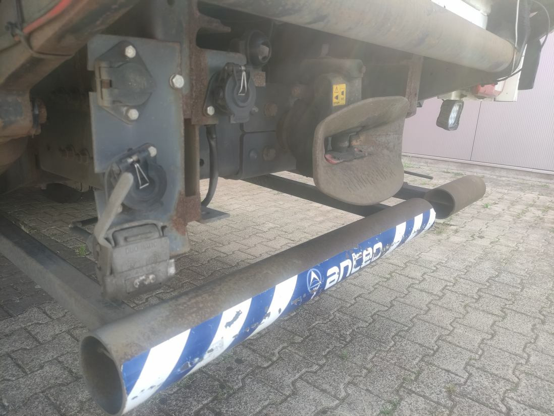 DAF CF 85.410 4x2 Spacecab - بصندوق مغلق شاحنة: صور 4 DAF CF 85.410 4x2 Spacecab - بصندوق مغلق شاحنة: صور 4