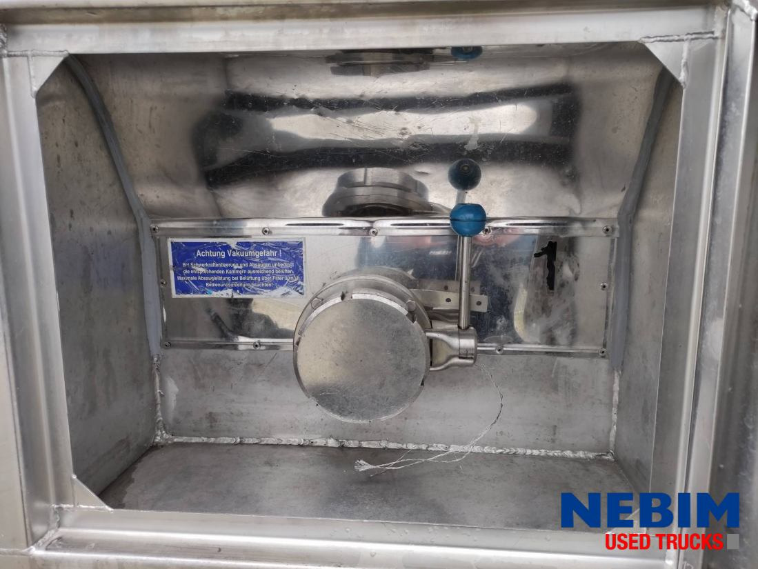 Feldbinder TSA 33.3-3 Unibloc pump electr - 3 comp. 8.000 / 2 2.500 / 3.000 Ltr. - نصف مقطورة صهريج: صور 5 Feldbinder TSA 33.3-3 Unibloc pump electr - 3 comp. 8.000 / 2 2.500 / 3.000 Ltr. - نصف مقطورة صهريج: صور 5