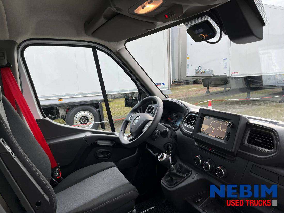 Renault Master BE-Combi 3500Plus - Bakwagen met laadklep 27 m3 - بصندوق مغلق شاحنة: صور 4 Renault Master BE-Combi 3500Plus - Bakwagen met laadklep 27 m3 - بصندوق مغلق شاحنة: صور 4