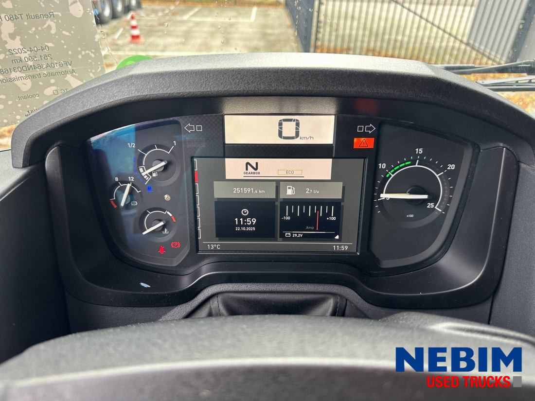 Renault T HIGH 480 251.590km - شاحنة جرار: صور 5 Renault T HIGH 480 251.590km - شاحنة جرار: صور 5