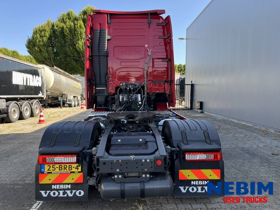 شاحنة جرار Volvo FH 460 4x2 LNG - MA - Chassis Code: صور 12 شاحنة جرار Volvo FH 460 4x2 LNG - MA - Chassis Code: صور 12