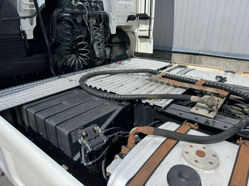 MAN TGX 18.500 - شاحنة جرار: صور 5 MAN TGX 18.500 - شاحنة جرار: صور 5