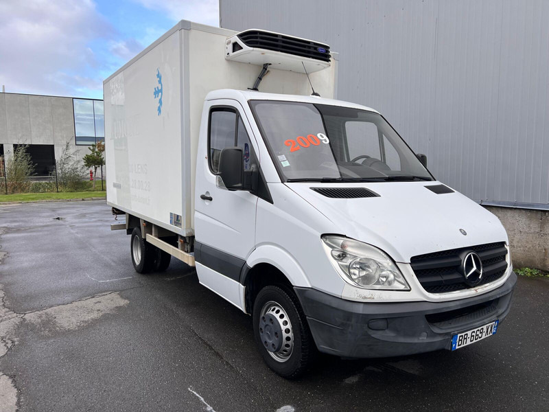 Mercedes-Benz Sprinter - الشاحنات الصغيرة المبردة: صور 3 Mercedes-Benz Sprinter - الشاحنات الصغيرة المبردة: صور 3