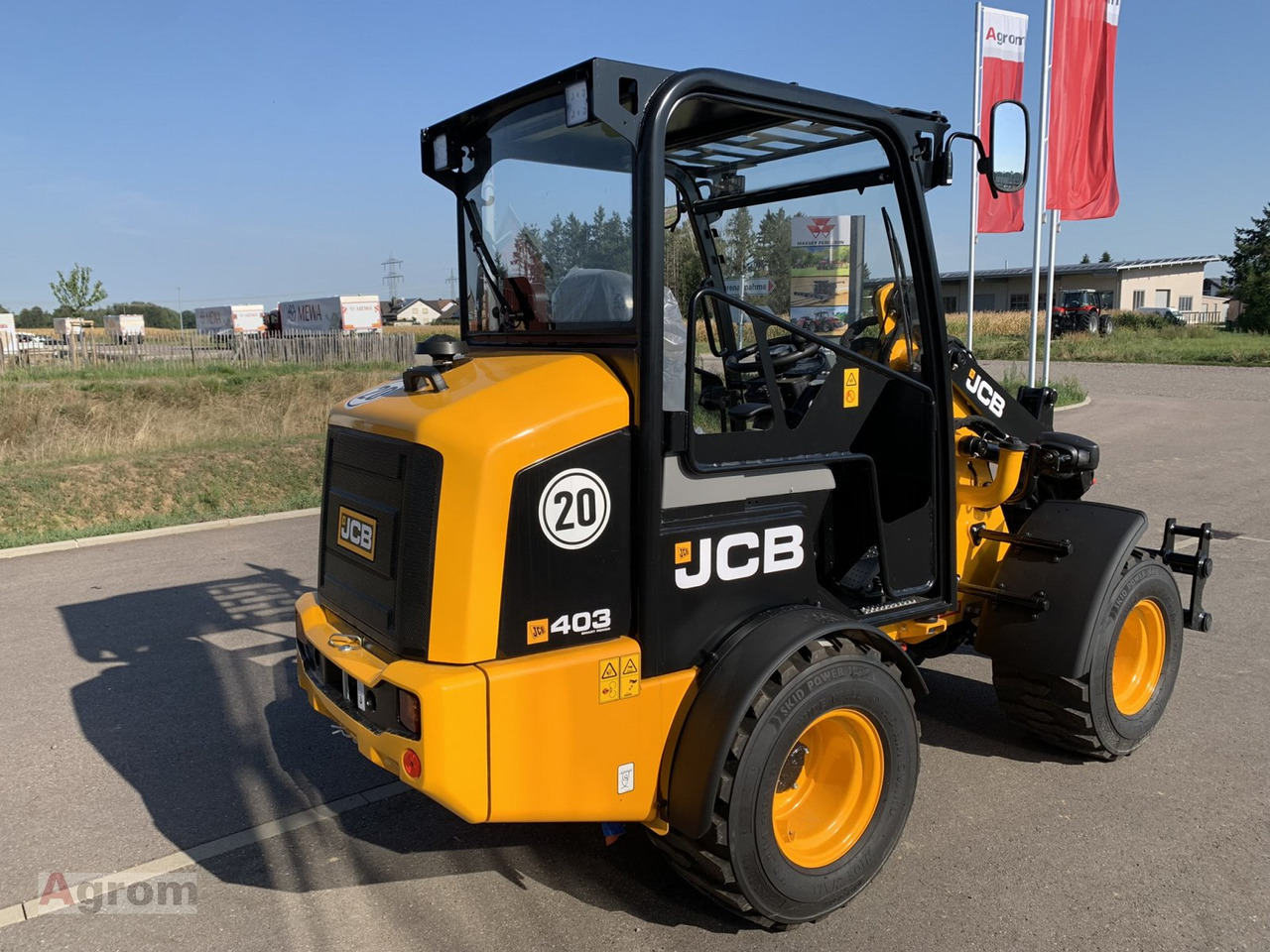 JCB 403 - لودر مفصلي صغير: صور 4 JCB 403 - لودر مفصلي صغير: صور 4