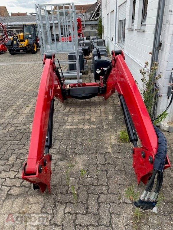 Massey Ferguson 4327 - لوادر وحفارات أمامية: صور 2 Massey Ferguson 4327 - لوادر وحفارات أمامية: صور 2