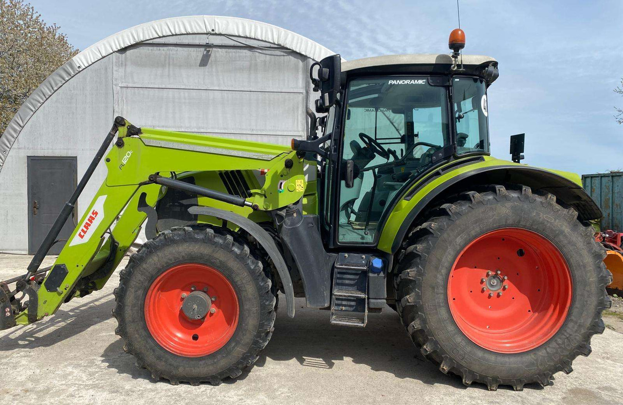 Claas Arion 440 su Claaas front.kr. - جرار: صور 4 Claas Arion 440 su Claaas front.kr. - جرار: صور 4