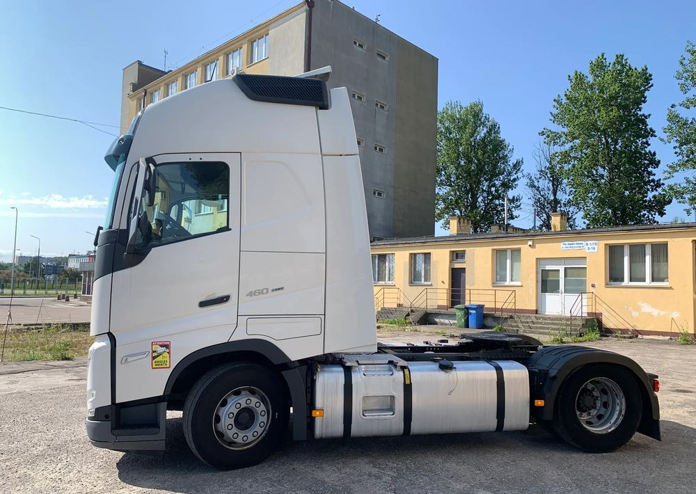 Volvo - شاحنة جرار: صور 3 Volvo - شاحنة جرار: صور 3