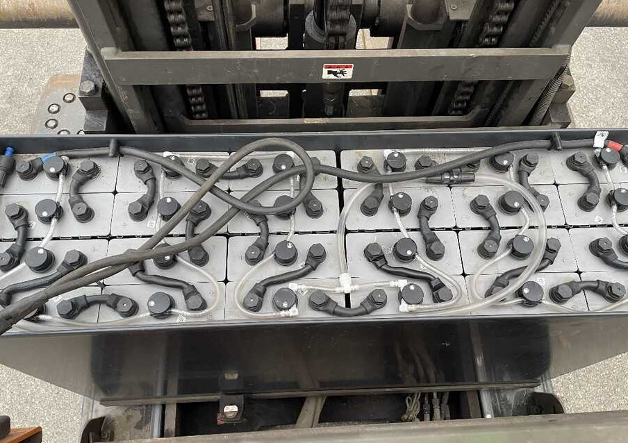 Atlet UFS 250 (Batt. 2020) - شاحنة المناولة رباعية الاتجاهات: صور 4 Atlet UFS 250 (Batt. 2020) - شاحنة المناولة رباعية الاتجاهات: صور 4