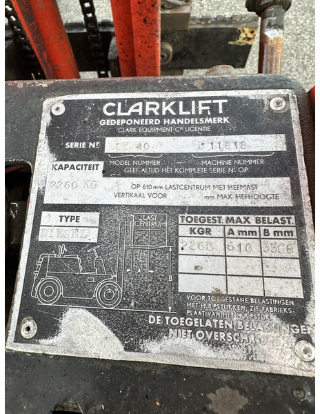 Clark DCY 40 - رافعة شوكية ديزل: صور 5 Clark DCY 40 - رافعة شوكية ديزل: صور 5
