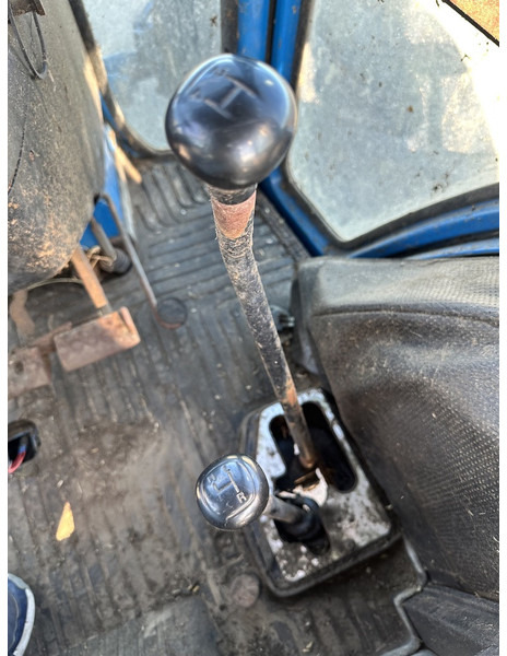 جرار Ford 5110: صور 6