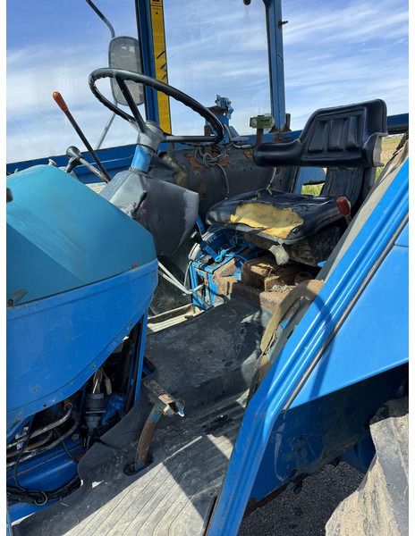 Ford 5610 - جرار: صور 4 Ford 5610 - جرار: صور 4