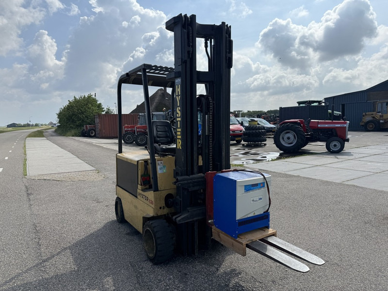 Hyster E2.50XL - رافعة شوكية كهربائية: صور 3 Hyster E2.50XL - رافعة شوكية كهربائية: صور 3