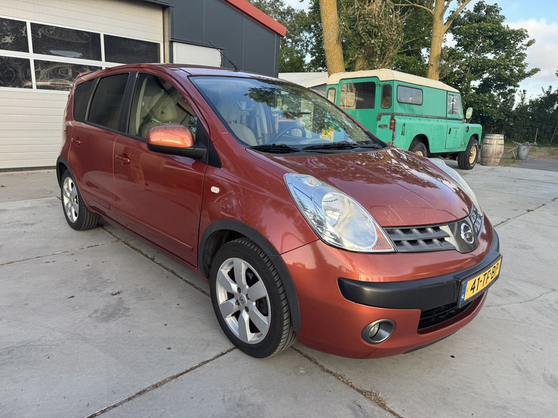 Nissan Note - سيارة: صور 3 Nissan Note - سيارة: صور 3