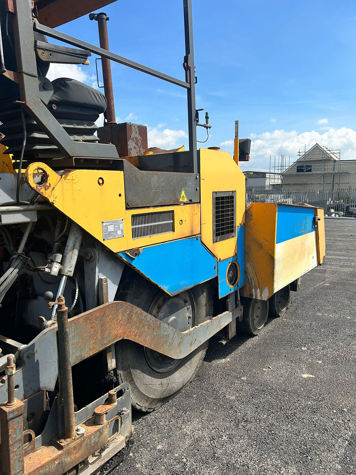 ABG Titan 473-2 - العامل بالقار: صور 4 ABG Titan 473-2 - العامل بالقار: صور 4