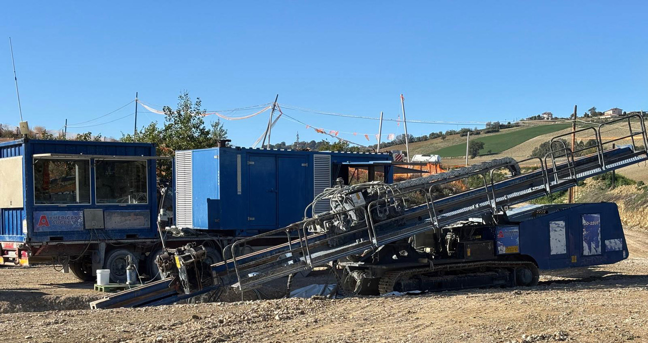 American Auger DD-220T - الأفقي الاتجاه الحفر: صور 4 American Auger DD-220T - الأفقي الاتجاه الحفر: صور 4