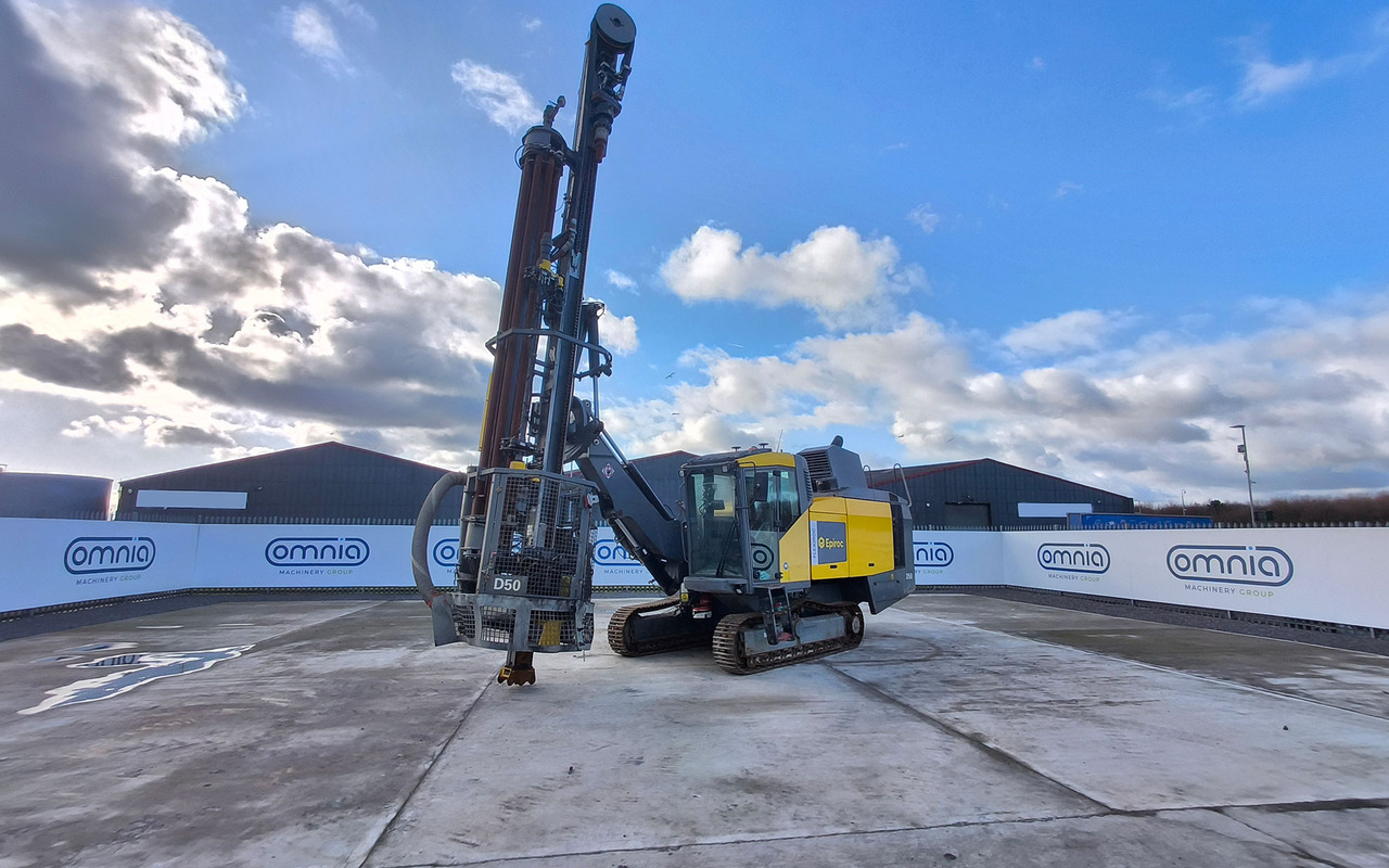 Atlas Copco (Epiroc) FlexiROC D50-10SF - آلة حفر: صور 1 Atlas Copco (Epiroc) FlexiROC D50-10SF - آلة حفر: صور 1