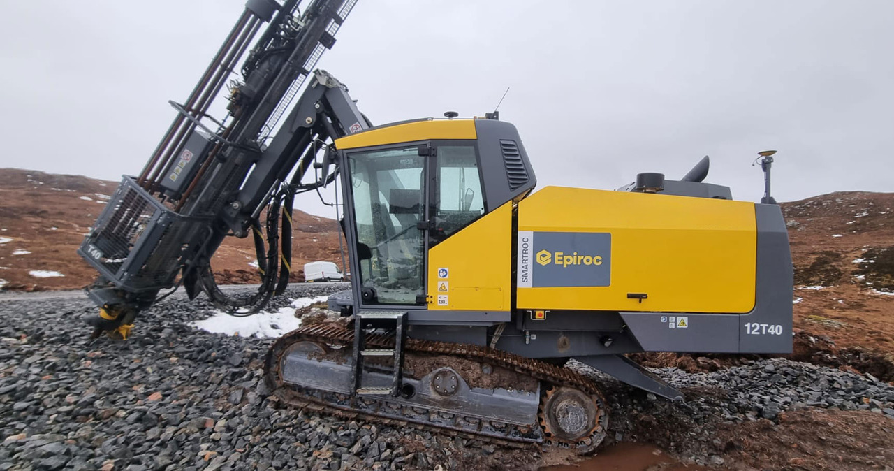 Atlas Copco (Epiroc) SmartROC T40MK2-11 - آلة حفر: صور 2 Atlas Copco (Epiroc) SmartROC T40MK2-11 - آلة حفر: صور 2