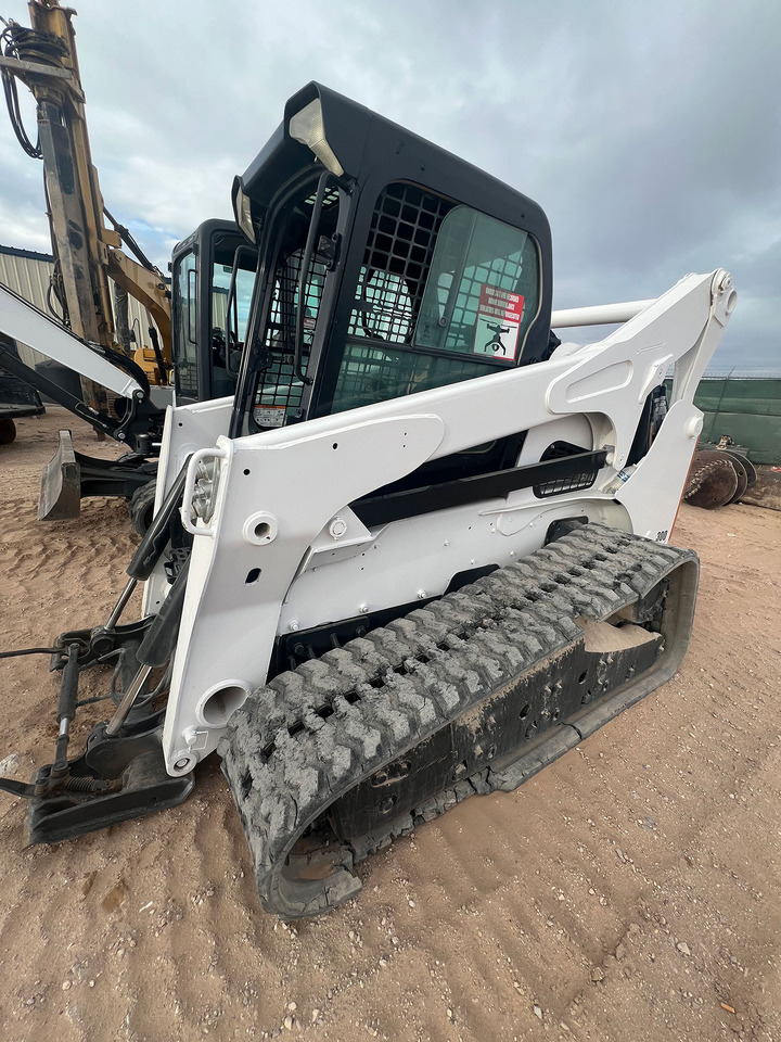 Bobcat T870 - شيول صغير: صور 3 Bobcat T870 - شيول صغير: صور 3