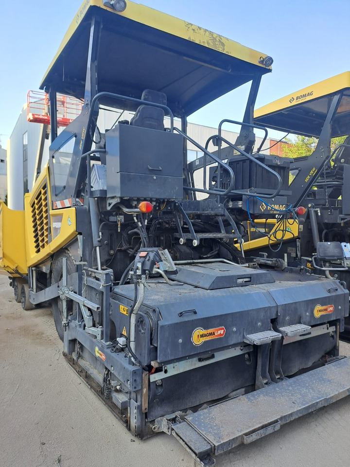 Bomag BF600 P-2 - العامل بالقار: صور 5 Bomag BF600 P-2 - العامل بالقار: صور 5