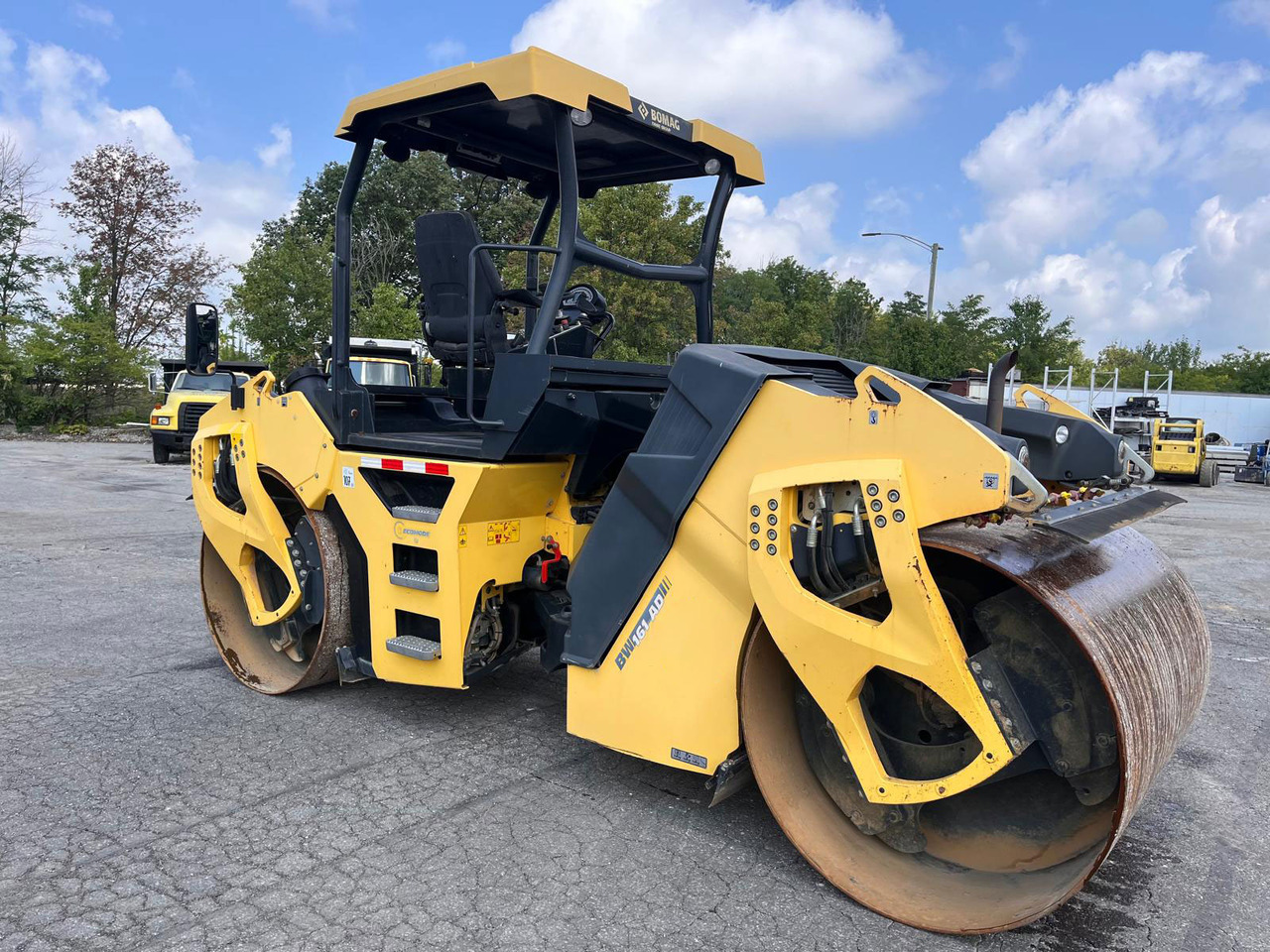 Bomag BW 161 AD - مدحلة: صور 1 Bomag BW 161 AD - مدحلة: صور 1