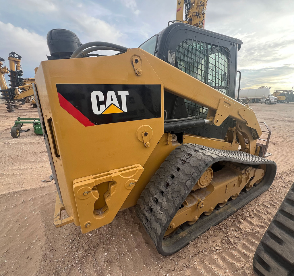 Caterpillar 279D - شيول صغير: صور 3 Caterpillar 279D - شيول صغير: صور 3