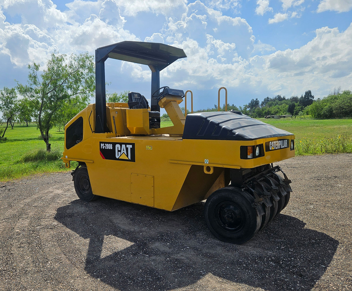 Caterpillar PS-200B - مدحلة: صور 1 Caterpillar PS-200B - مدحلة: صور 1