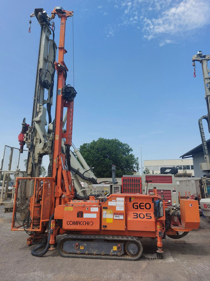 Comacchio GEO 305 - آلة حفر: صور 1 Comacchio GEO 305 - آلة حفر: صور 1
