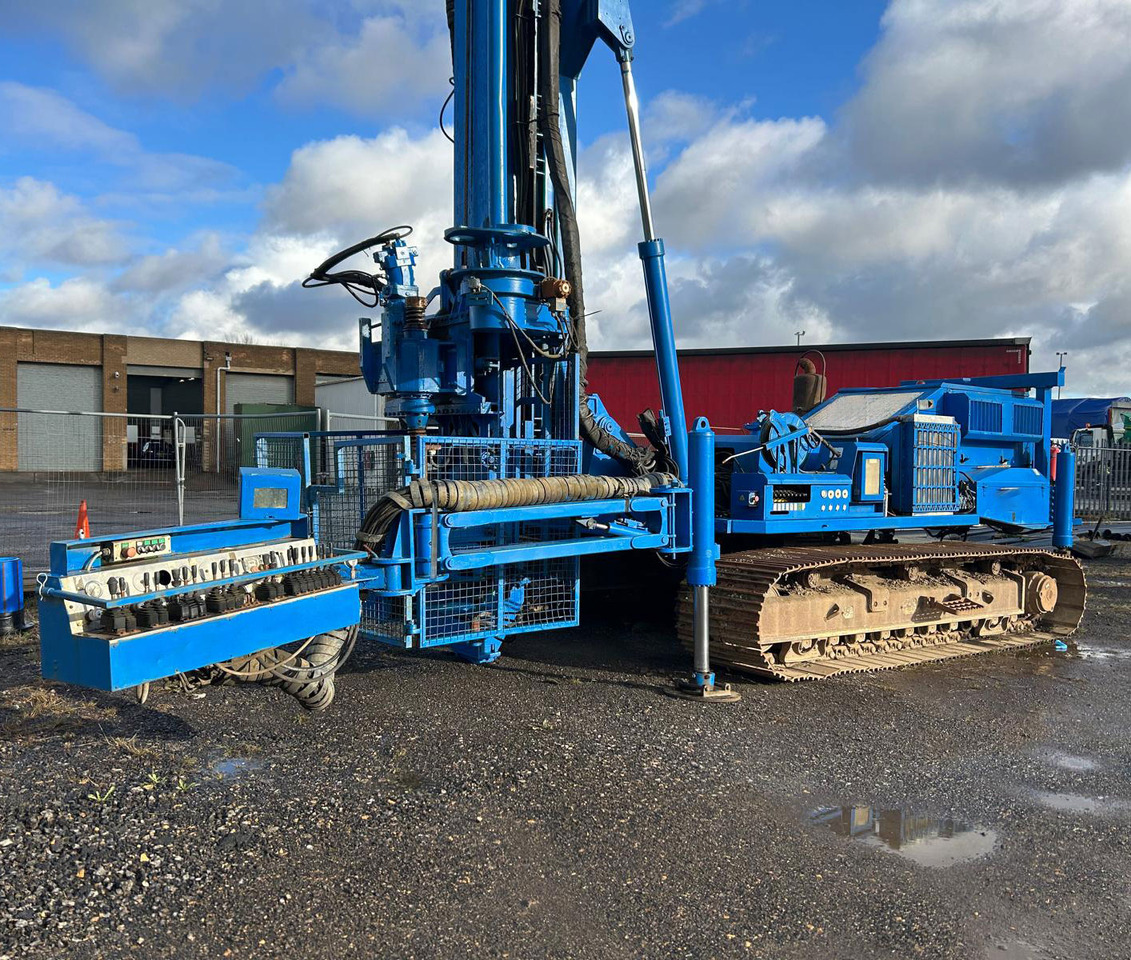 Comacchio MC1500 - آلة حفر: صور 1 Comacchio MC1500 - آلة حفر: صور 1