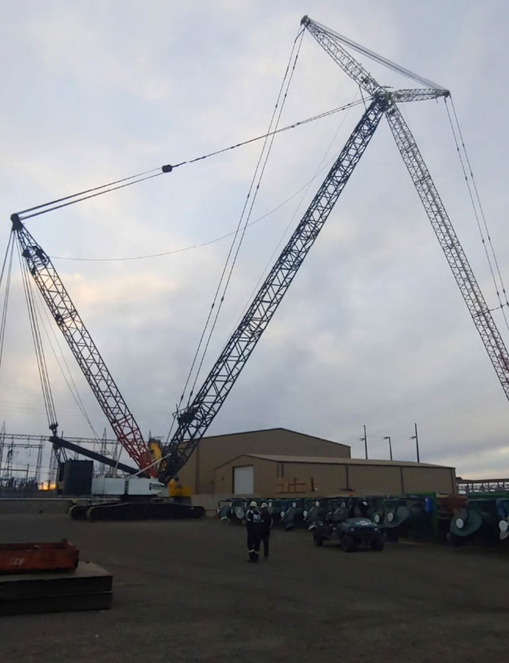 Demag CC2600 - رافعة مجنزرة: صور 5 Demag CC2600 - رافعة مجنزرة: صور 5