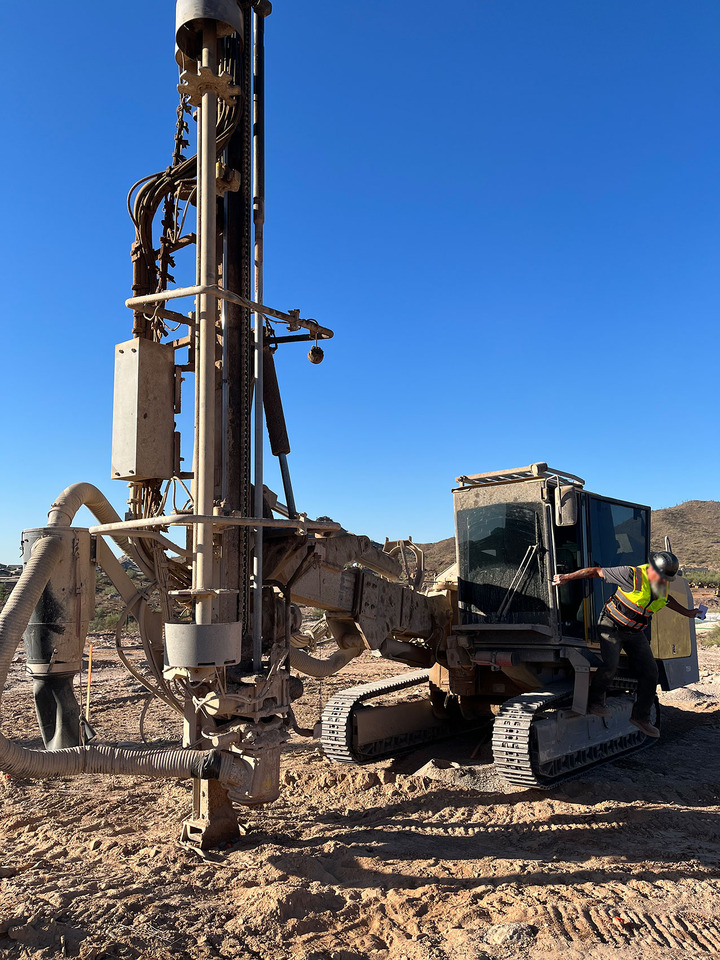 Epiroc PowerROC t50 - آلة حفر: صور 4 Epiroc PowerROC t50 - آلة حفر: صور 4