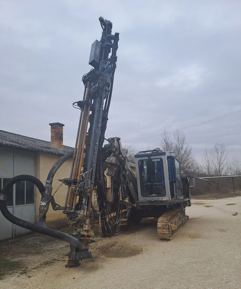 Furukawa HCR1450 - آلة حفر: صور 2 Furukawa HCR1450 - آلة حفر: صور 2