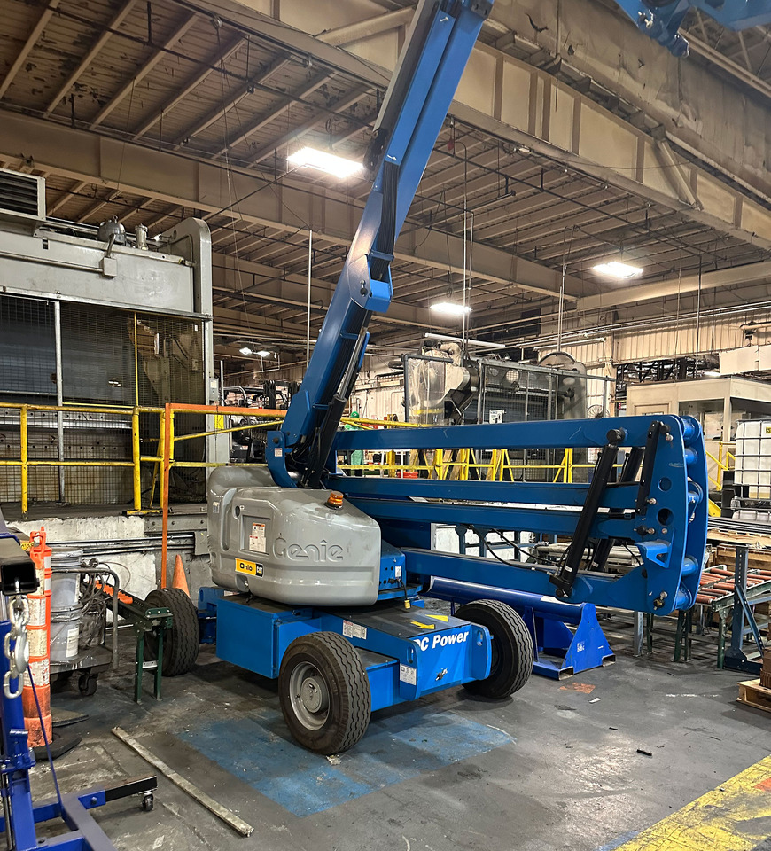 Genie Z-45/25J - جرافة ذات عجلات تلسكوبية: صور 4 Genie Z-45/25J - جرافة ذات عجلات تلسكوبية: صور 4