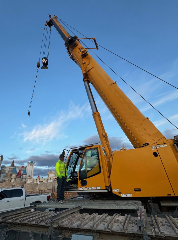 Grove GHC140 - رافعة مجنزرة: صور 1 Grove GHC140 - رافعة مجنزرة: صور 1