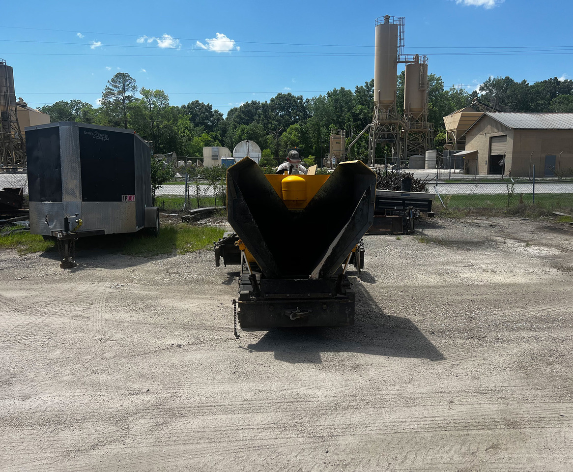 Ingersoll Rand 340T - العامل بالقار: صور 4 Ingersoll Rand 340T - العامل بالقار: صور 4