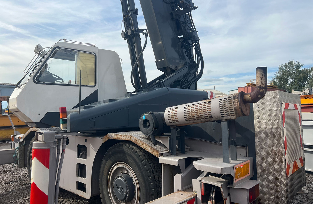 Kobelco RK200 - موبايل كرين: صور 3 Kobelco RK200 - موبايل كرين: صور 3