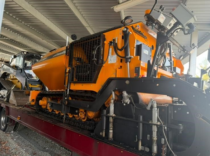 Leeboy 8608 - العامل بالقار: صور 3 Leeboy 8608 - العامل بالقار: صور 3