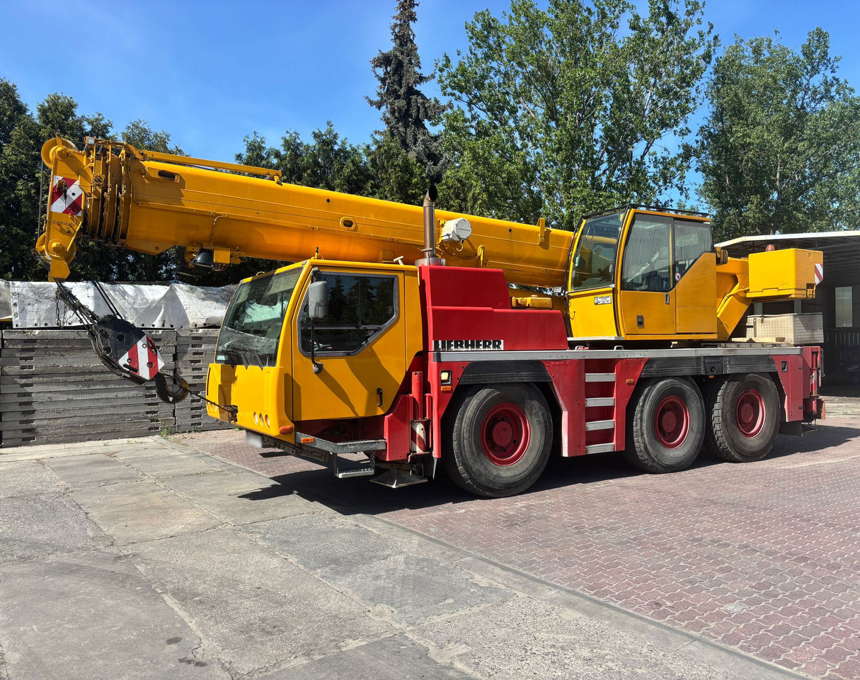 Liebherr LTM 1045-1 - موبايل كرين: صور 2 Liebherr LTM 1045-1 - موبايل كرين: صور 2