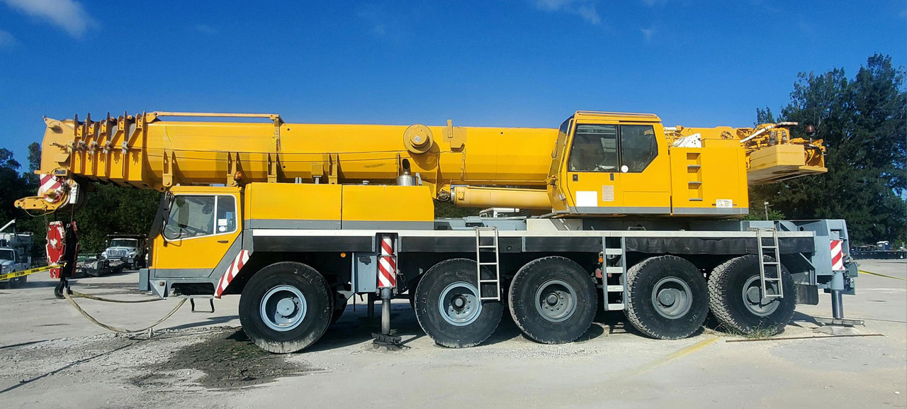Liebherr LTM 1120-1 - موبايل كرين: صور 2 Liebherr LTM 1120-1 - موبايل كرين: صور 2