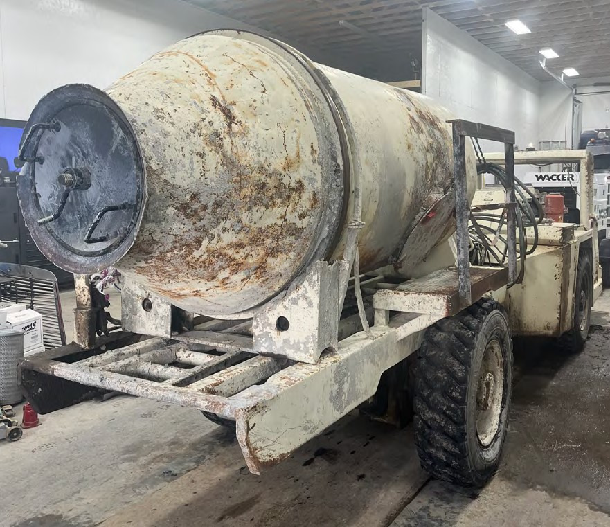 Normet A-64 - شاحنة خلاطة خرسانة: صور 4 Normet A-64 - شاحنة خلاطة خرسانة: صور 4