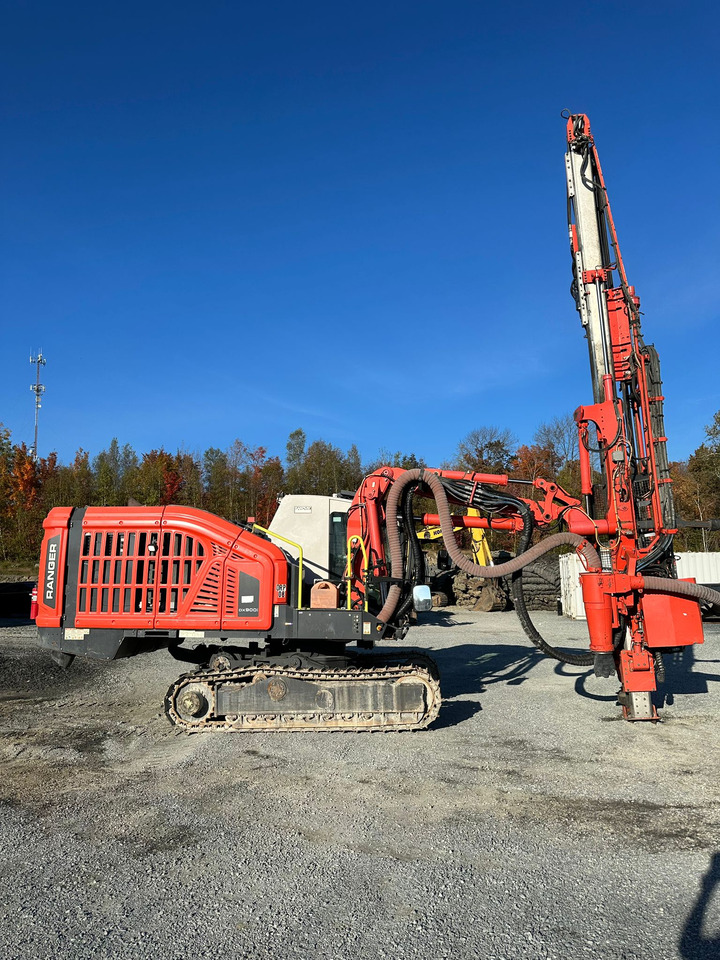 Sandvik DX900i - آلة حفر: صور 2 Sandvik DX900i - آلة حفر: صور 2