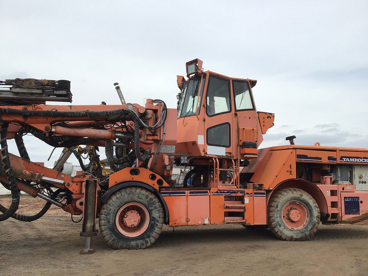 Tamrock Axera T11 Data-315 C - الأفقي الاتجاه الحفر: صور 2 Tamrock Axera T11 Data-315 C - الأفقي الاتجاه الحفر: صور 2