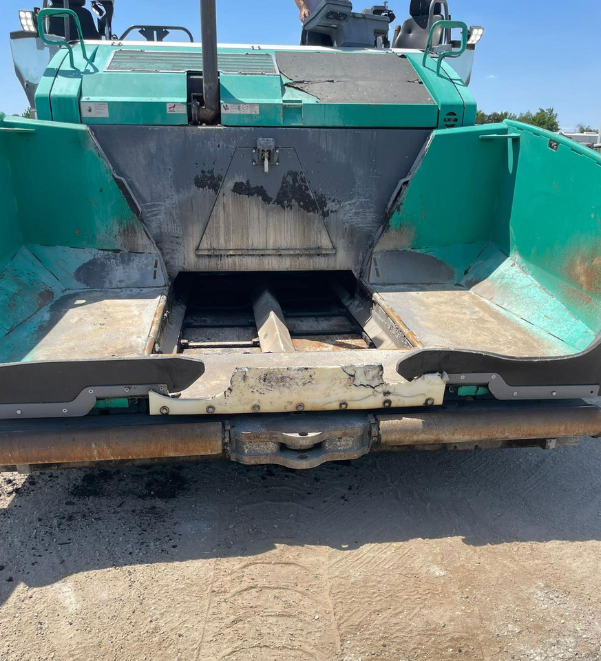 Vogele Super 2000-3i - العامل بالقار: صور 4 Vogele Super 2000-3i - العامل بالقار: صور 4